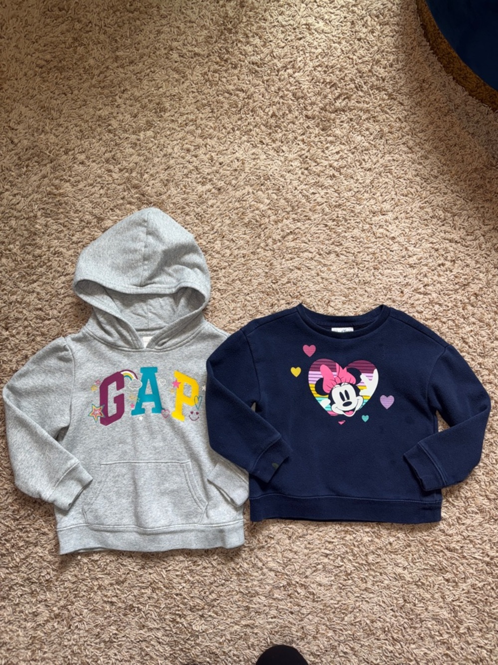 5t girls bundle of 2 Baby Gap sweatshirts.